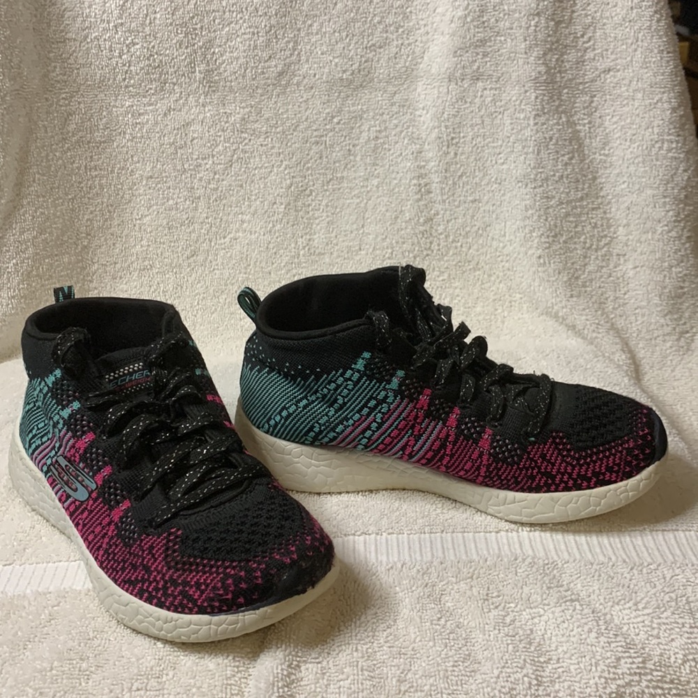 SKECHERS LITE-WEIGHT